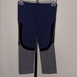 Alo Navy and Gray Colorblock Leggings with Mesh